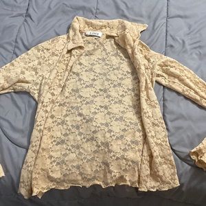 Long sleeve lace tan over shirt